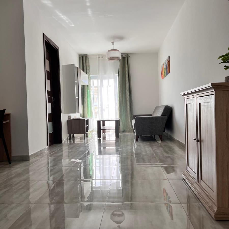 F5 Room 1, Private Double Room With Private Bathroom And Balcony In Shared Flat มซิดา ภายนอก รูปภาพ